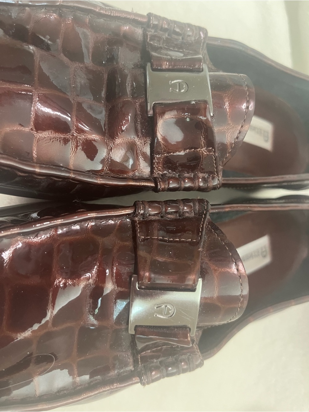 Etienne Aigner Women’s Brown Croc-Embossed Leather Loafers - Picture 5 of 6